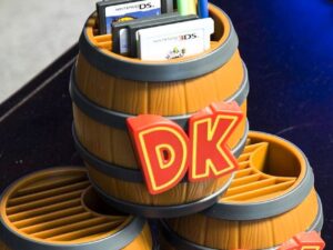 Donkey Kong Game Card Storage Barrel
