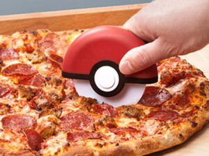 Pokemon Pokeball Pizza Cutter