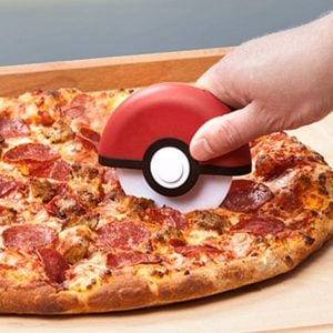 Pokemon Pokeball Pizza Cutter
