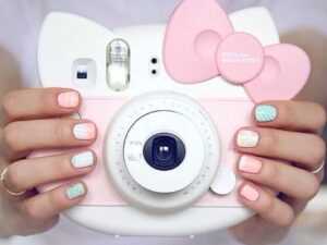 Hello Kitty Instant Camera