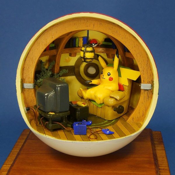 Pokemon Pokeball Diorama