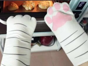 Cat Paw Oven Mitts